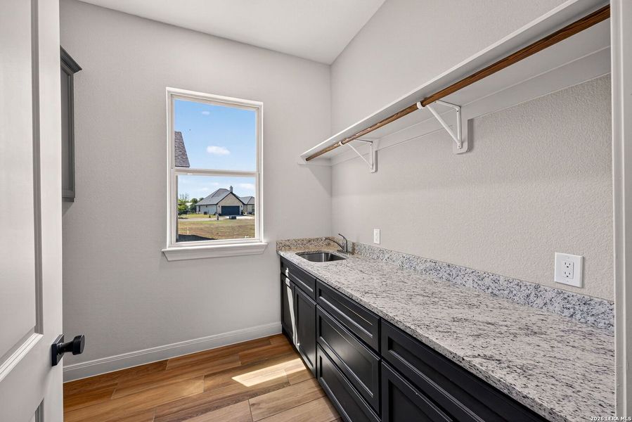 Furnished interior view inside a new home in Boehme Ranch, Castroville (Image 12).