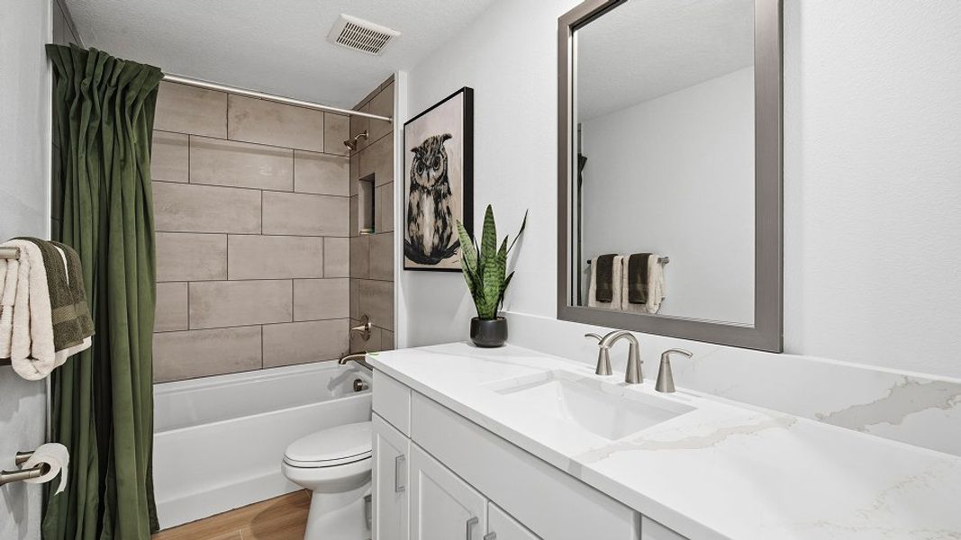 2411 Flagler Bath2 F3 122225 2411 Flagler Bath2 F3 122225