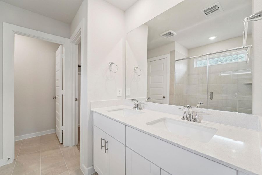Furnished interior view inside a new home in Pine Lake Cove - Traditional Series, Montgomery (Image 9).