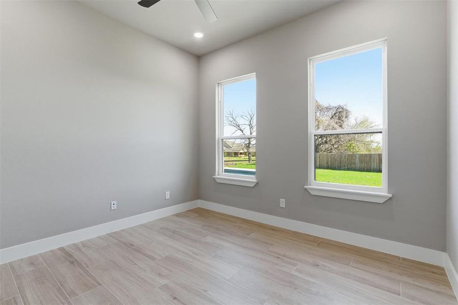 Spacious, unfurnished interior of a new home in , Fort Worth (Image 26).