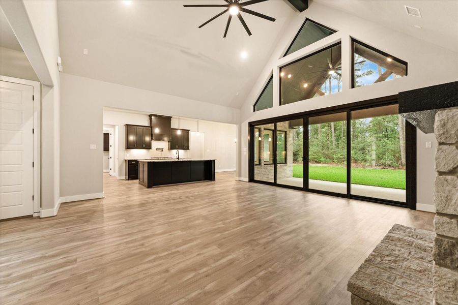 Spacious, unfurnished interior of a new home in , Huntsville (Image 36). Spacious, unfurnished interior of a new home in , Huntsville (Image 36).