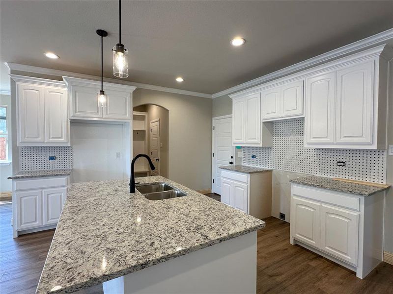 Furnished interior view inside a new home in , Cleburne (Image 4).