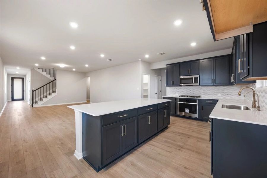 Furnished interior view inside a new home in Berry Creek Highlands, Georgetown (Image 7).