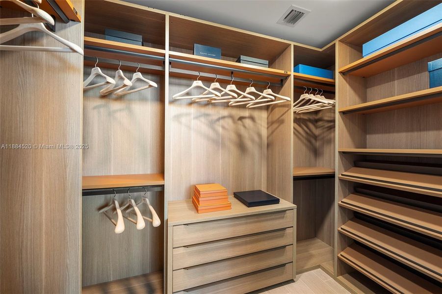 Close-up of interior finishes inside a home in , Miami Beach (Image 19).