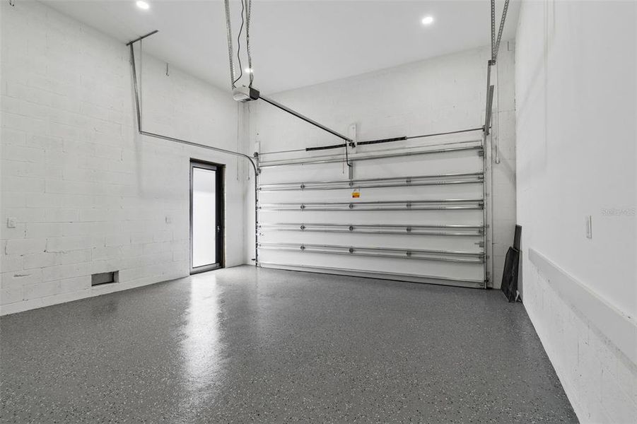 Spacious, unfurnished interior of a new home in , Tampa (Image 54). Spacious, unfurnished interior of a new home in , Tampa (Image 54).