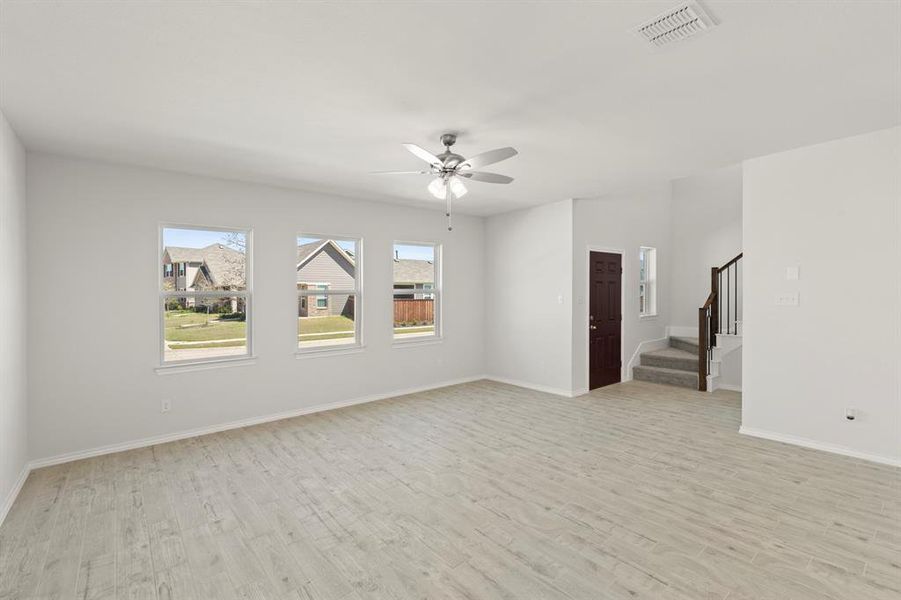 06. 3709 Jade - Family (3)