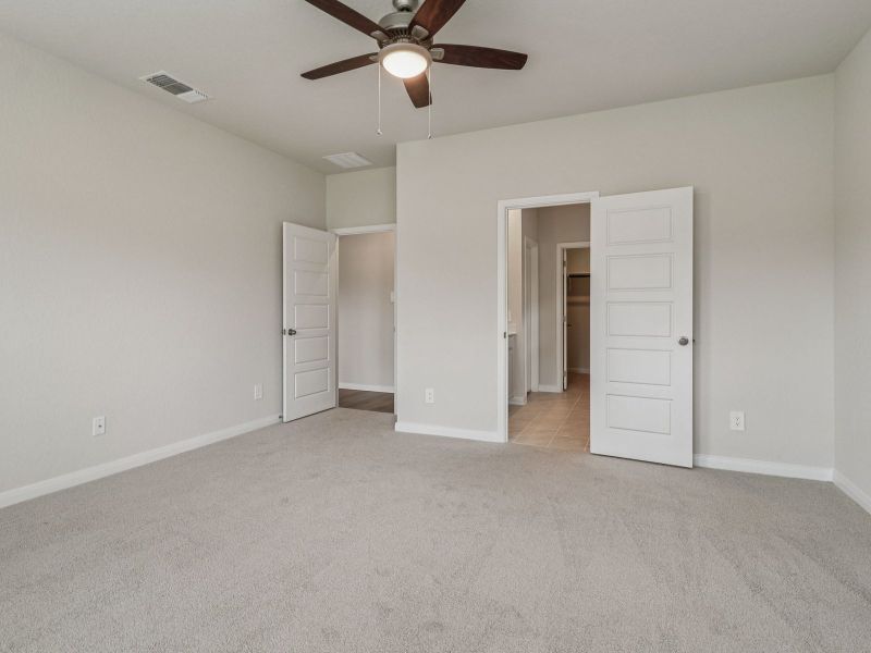 Spacious, unfurnished interior of a new home in Sagebrooke - Premier Series, San Antonio (Image 24). Spacious, unfurnished interior of a new home in Sagebrooke - Premier Series, San Antonio (Image 24).