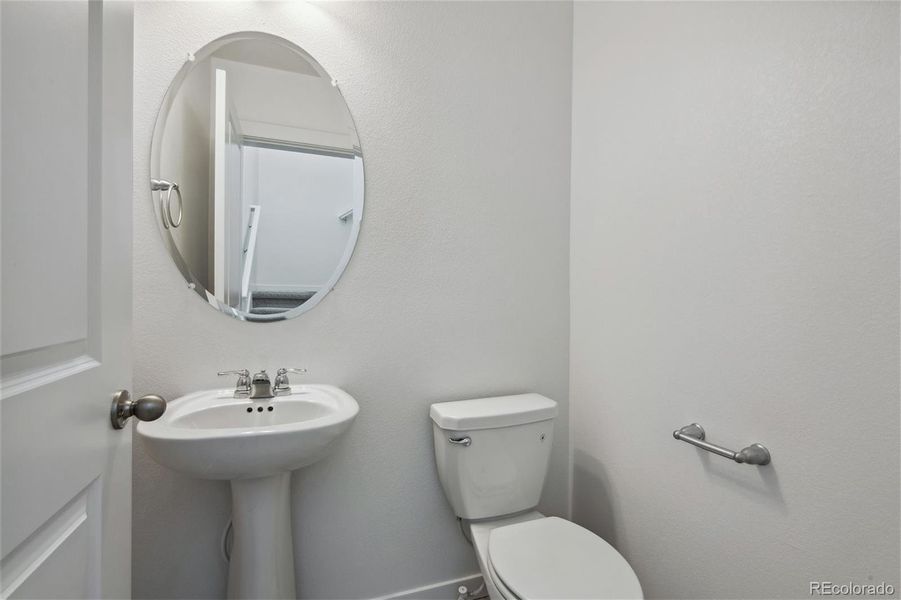 Furnished interior view inside a new home in Horizon Uptown, Aurora (Image 11).