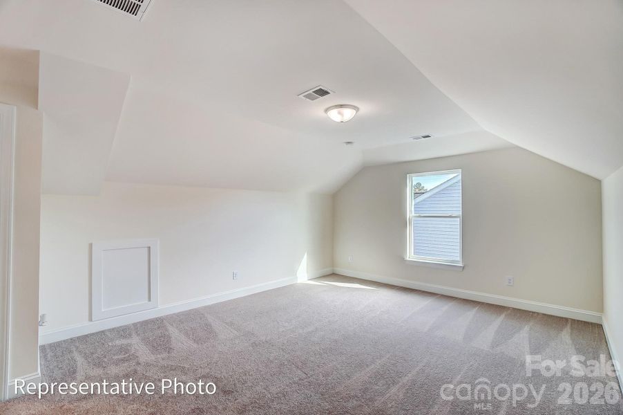 Spacious, unfurnished interior of a new home in Enclave at Riverdale, Huntersville (Image 27).