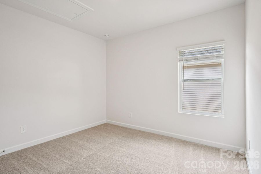 Spacious, unfurnished interior of a new home in Oxford Station, Salisbury (Image 18).