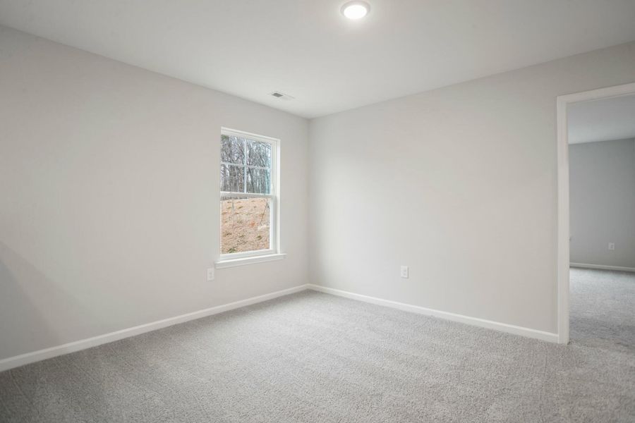 Spacious, unfurnished interior of a new home in Chandler Ridge, McLeansville (Image 17). Spacious, unfurnished interior of a new home in Chandler Ridge, McLeansville (Image 17).