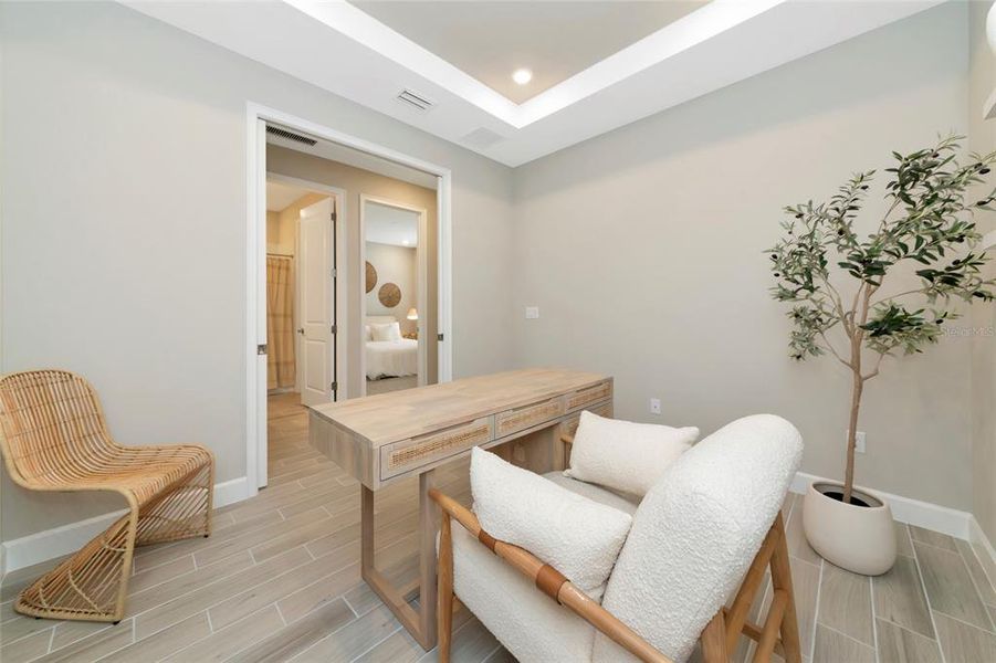 Furnished interior view inside a new home in , Sarasota (Image 49).