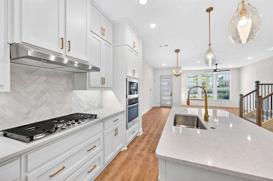 Furnished interior view inside a new home in Hillside at Las Colinas, Irving (Image 8).