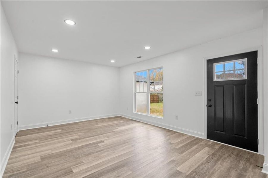 Spacious, unfurnished interior of a new home in , Calhoun (Image 20).