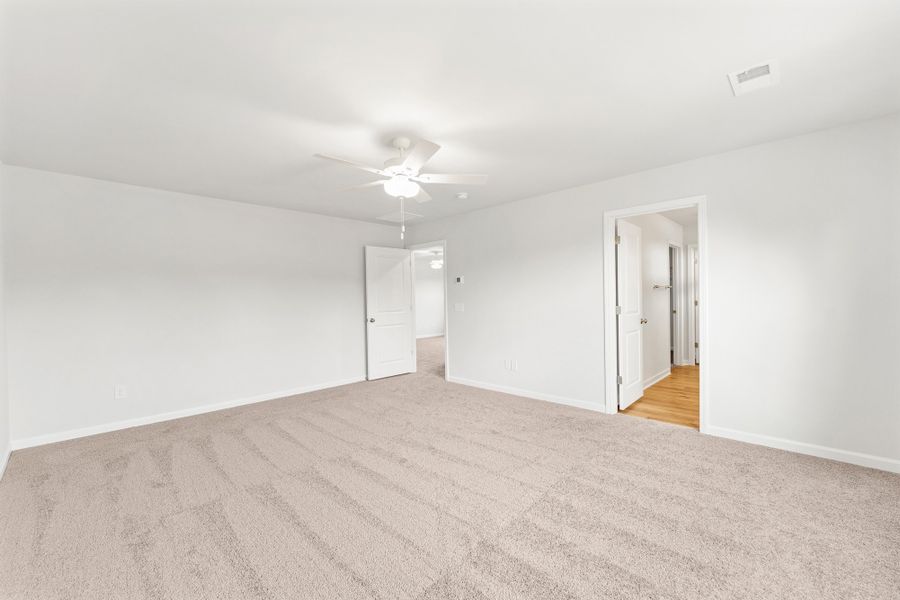 Spacious, unfurnished interior of a new home in Mayfair Village, Spartanburg (Image 18). Spacious, unfurnished interior of a new home in Mayfair Village, Spartanburg (Image 18).