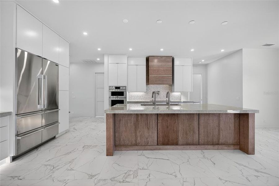 Furnished interior view inside a new home in , Punta Gorda (Image 8). Furnished interior view inside a new home in , Punta Gorda (Image 8).