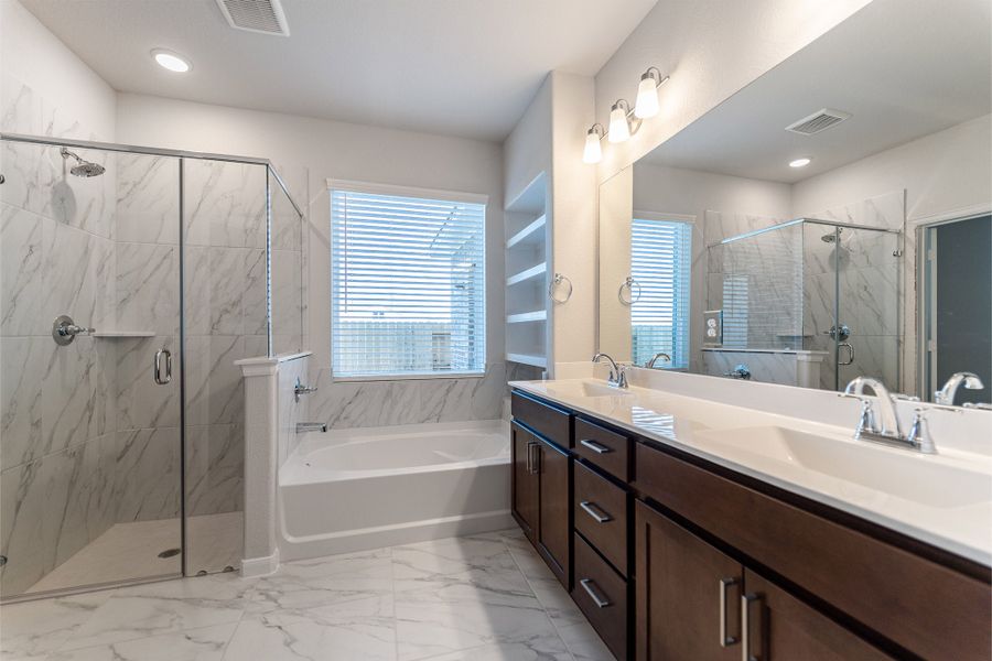 Furnished interior view inside a new home in Lago Mar, Texas City (Image 7).