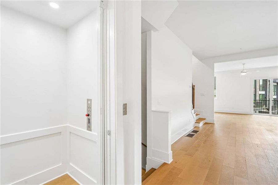 Spacious, unfurnished interior of a new home in , Decatur (Image 37).