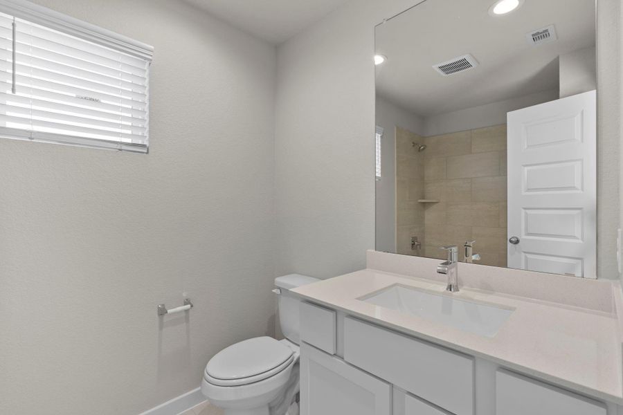 Furnished interior view inside a new home in , Houston (Image 7).