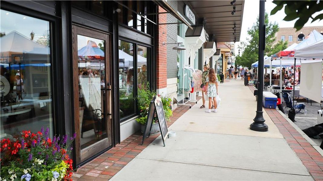 Image 53 of a home in Byers Park.