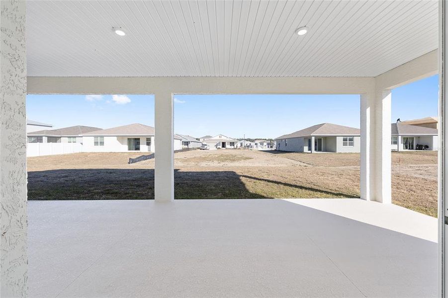 Exterior details and patio area of a home in Calesa Township, Ocala (Image 4).