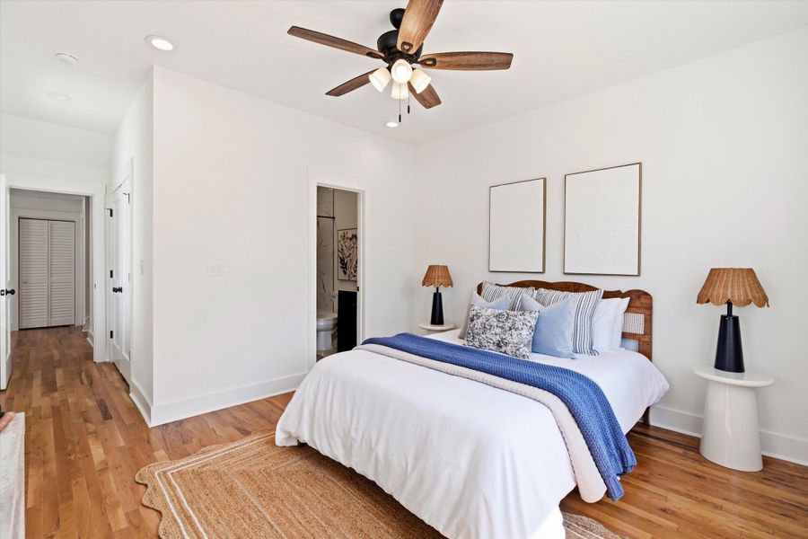 Furnished interior view inside a new home in , Charleston (Image 19).