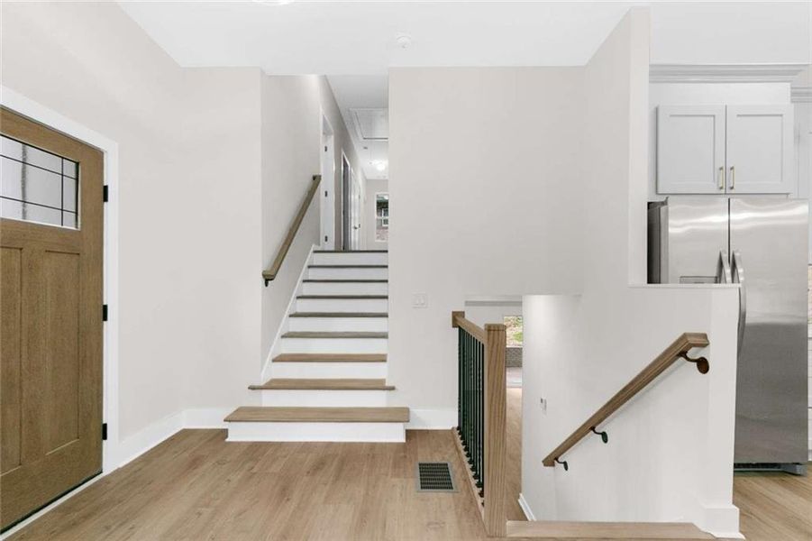 Spacious, unfurnished interior of a new home in , Atlanta (Image 23).