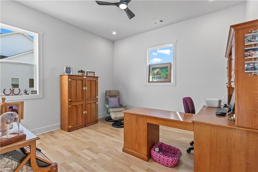 Furnished interior view inside a new home in , Clermont (Image 16). Furnished interior view inside a new home in , Clermont (Image 16).