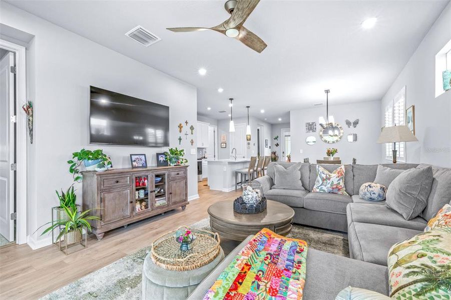 Furnished interior view inside a new home in , Wesley Chapel (Image 22).