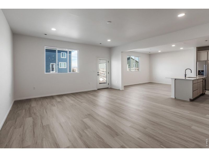 Spacious, unfurnished interior of a new home in , Johnstown (Image 38).