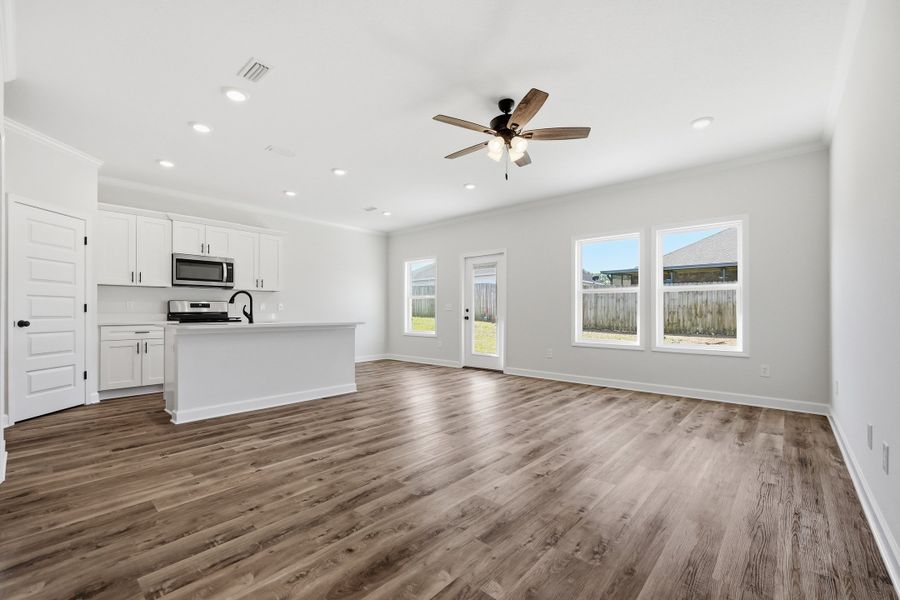 Spacious, unfurnished interior of a new home in McCarthy Estates, Defuniak Springs (Image 22). Spacious, unfurnished interior of a new home in McCarthy Estates, Defuniak Springs (Image 22).