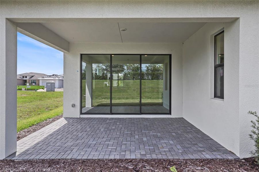 Spacious, unfurnished interior of a new home in Cresswind Lakewood Ranch, Lakewood Ranch (Image 16).
