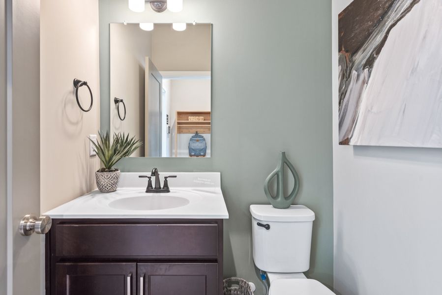 Representative furnished interior of a home built from the Greenbriar by Fischer Homes in Sage Woods, Dallas (Image 9).