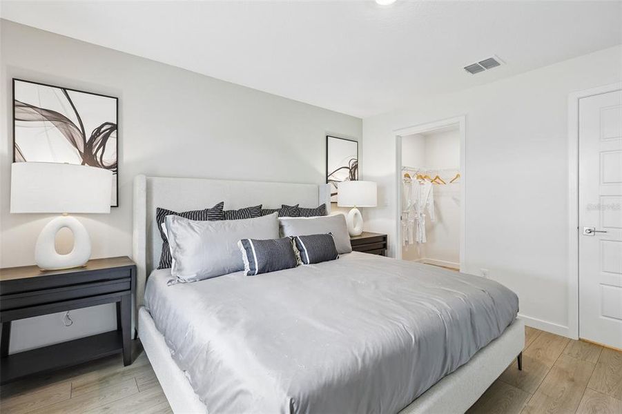 Furnished interior view inside a new home in Boulevard Oaks, Lady Lake (Image 33).