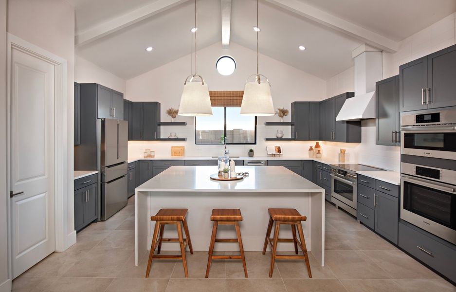 Kitchen with vaulted ceiling Kitchen with vaulted ceiling