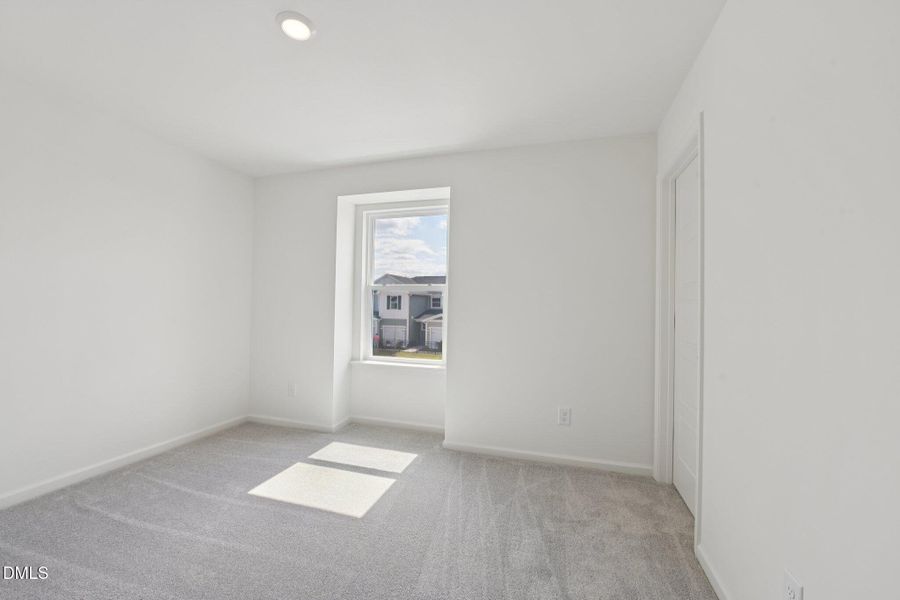 26-web-or-mls-2009 Oakdale Dr-S3103-026