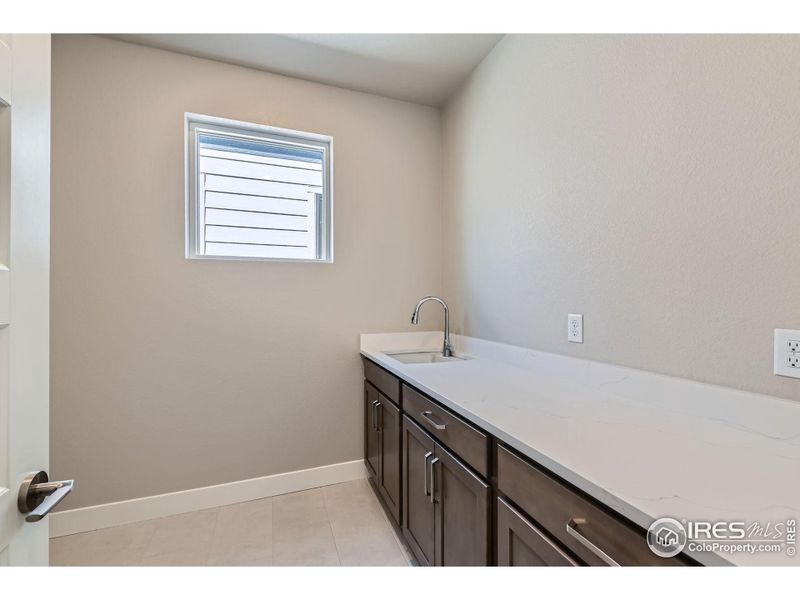 Furnished interior view inside a new home in Baseline, Broomfield (Image 8).