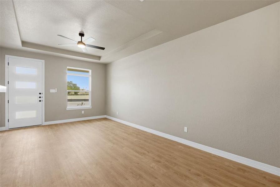 Spacious, unfurnished interior of a new home in , Killeen (Image 23).