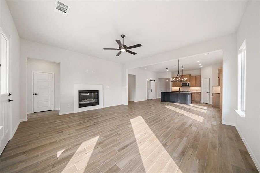 Spacious, unfurnished interior of a new home in Morningstar, Aledo (Image 23). Spacious, unfurnished interior of a new home in Morningstar, Aledo (Image 23).