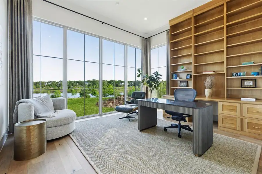 Furnished interior view inside a new home in , Malakoff (Image 13).