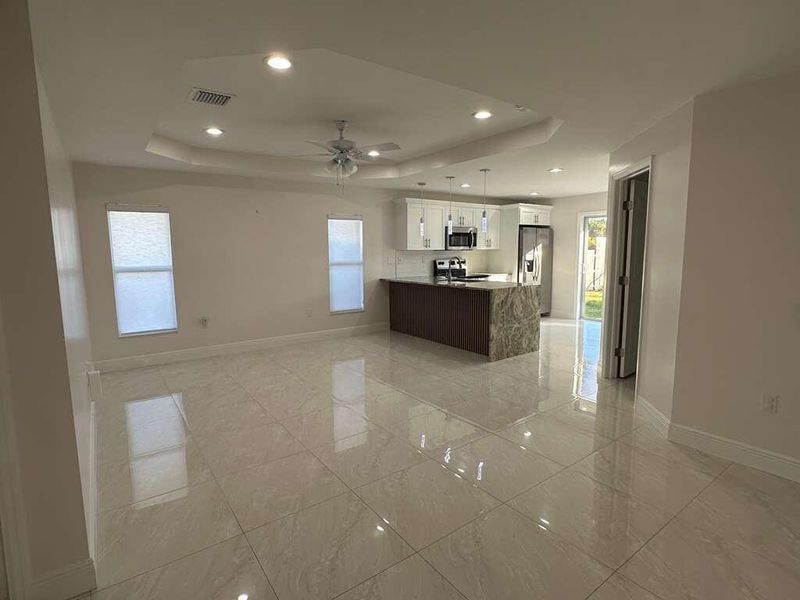 Spacious, unfurnished interior of a new home in , West Palm Beach (Image 18). Spacious, unfurnished interior of a new home in , West Palm Beach (Image 18).