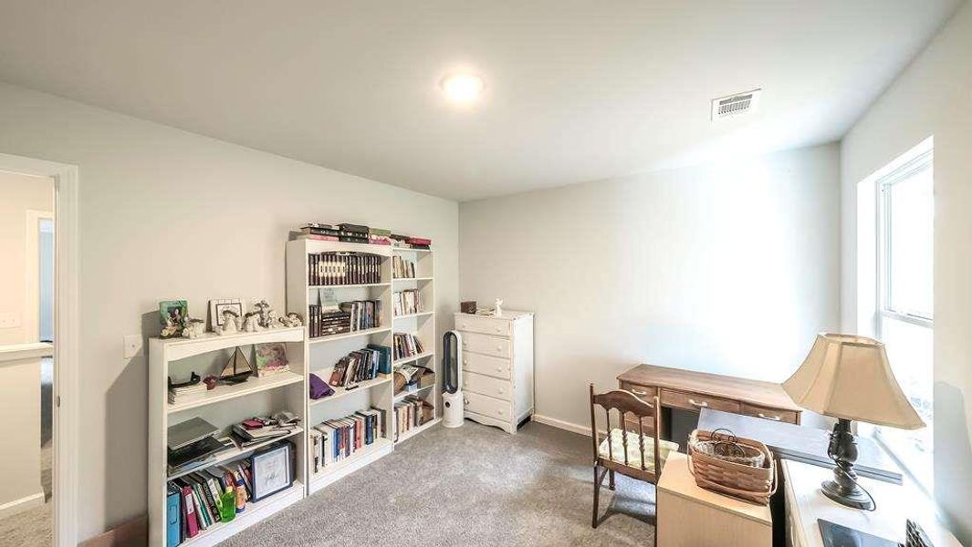 Furnished interior view inside a new home in , Bremen (Image 43).