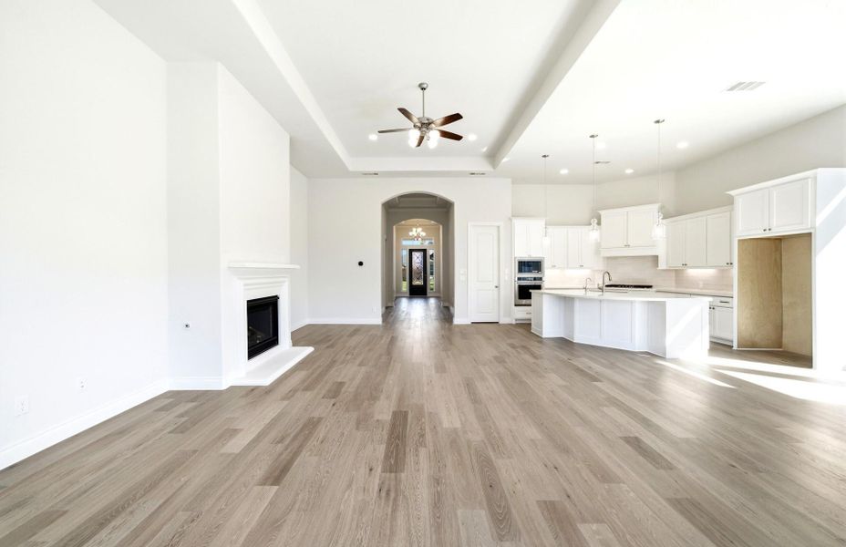 Spacious, unfurnished interior of a new home in The Highlands 55′, Porter (Image 31).