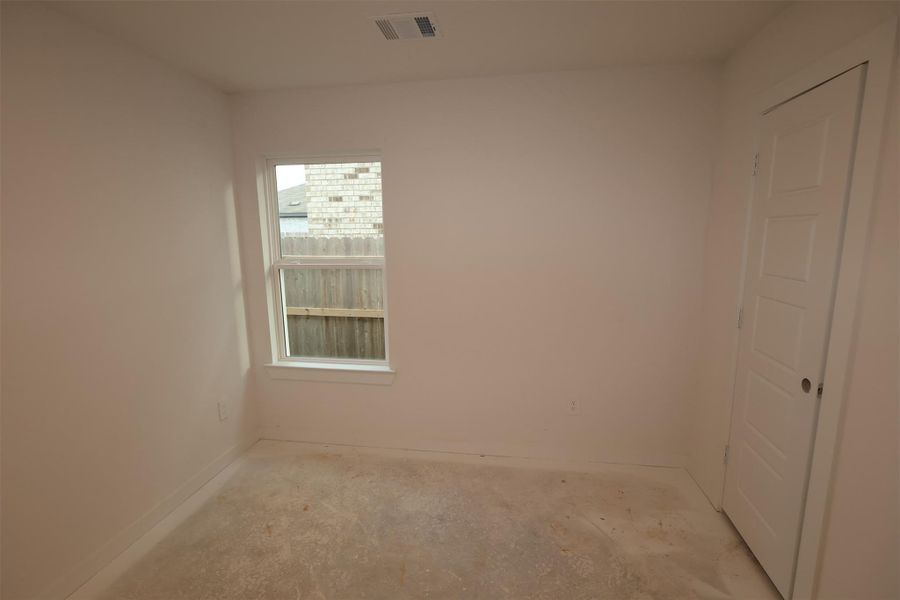 Image 15 of a home in Moran Ranch.