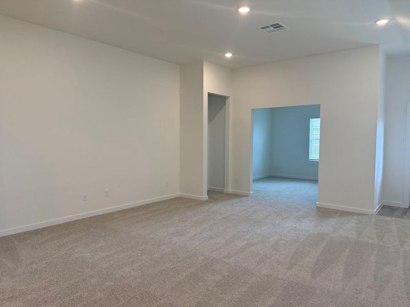 Spacious, unfurnished interior of a new home in Ashland, Angleton (Image 5). Spacious, unfurnished interior of a new home in Ashland, Angleton (Image 5).