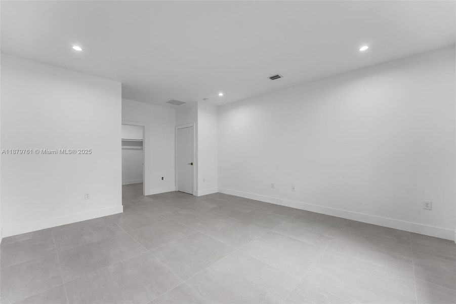 Spacious, unfurnished interior of a new home in , Miami (Image 54). Spacious, unfurnished interior of a new home in , Miami (Image 54).
