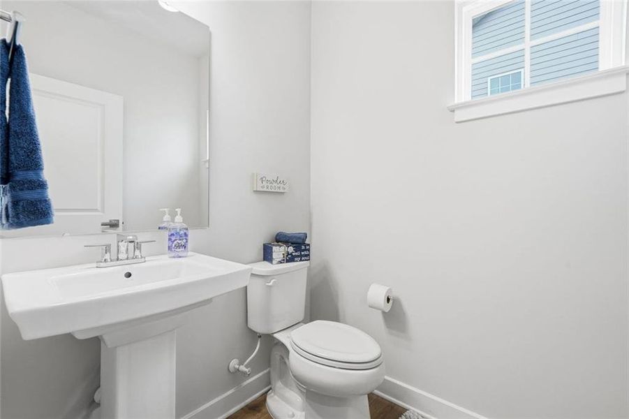 Furnished interior view inside a new home in , Calhoun (Image 13).