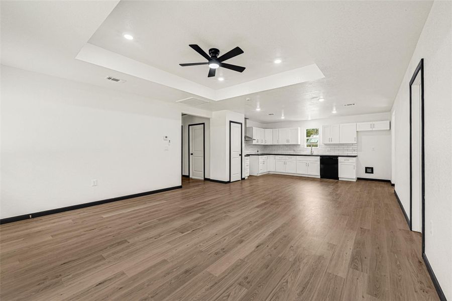 Spacious, unfurnished interior of a new home in , Cleveland (Image 17).