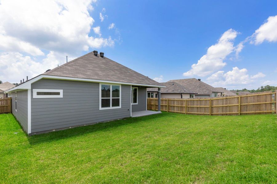 Image 4 of a home in Sterling Ridge. Image 4 of a home in Sterling Ridge.