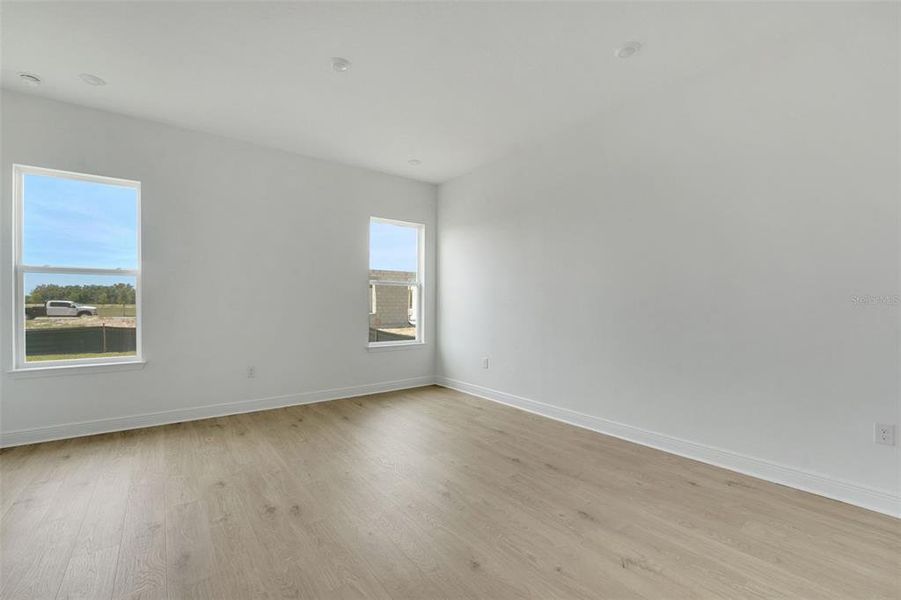 Spacious, unfurnished interior of a new home in Avalon Woods, Winter Garden (Image 40). Spacious, unfurnished interior of a new home in Avalon Woods, Winter Garden (Image 40).